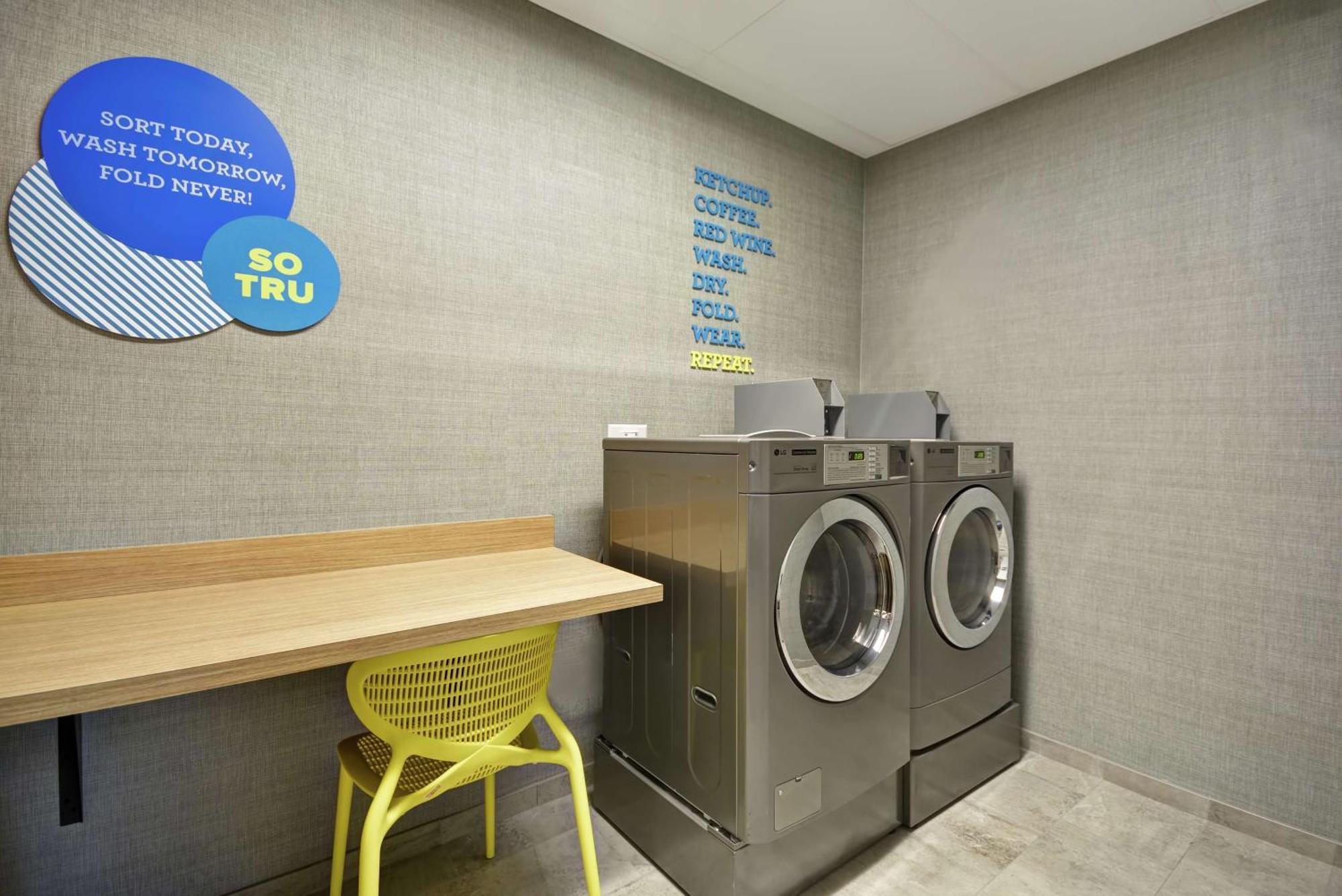 Tru By Hilton Chicopee Springfield Hotell Exteriör bild