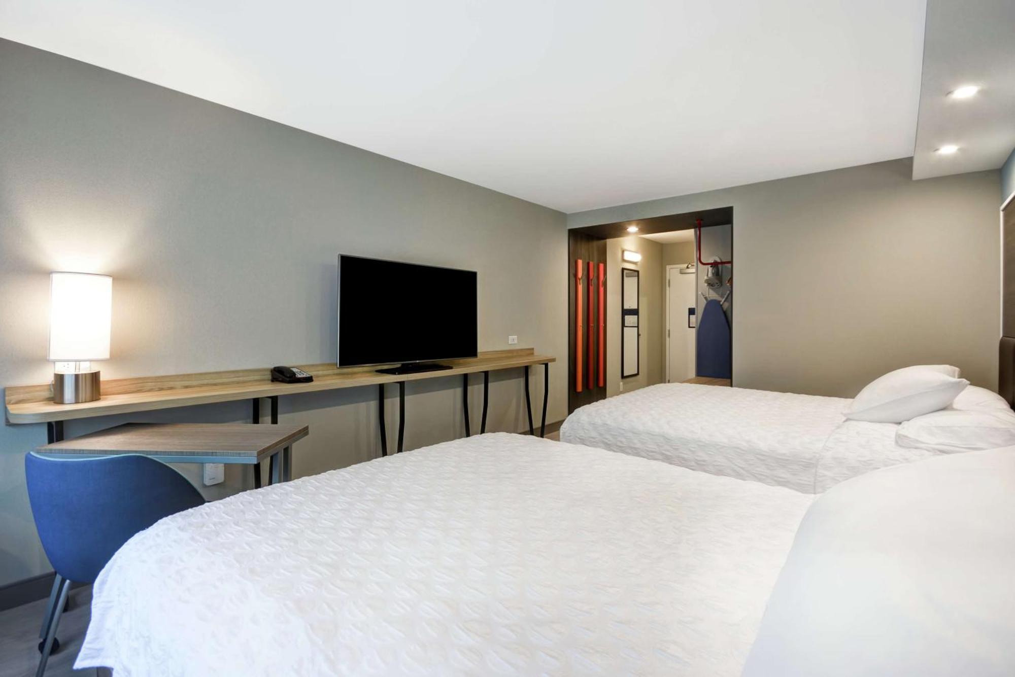 Tru By Hilton Chicopee Springfield Hotell Exteriör bild