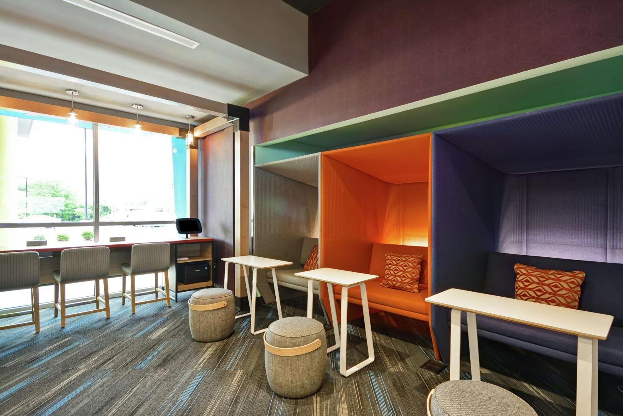 Tru By Hilton Chicopee Springfield Hotell Exteriör bild