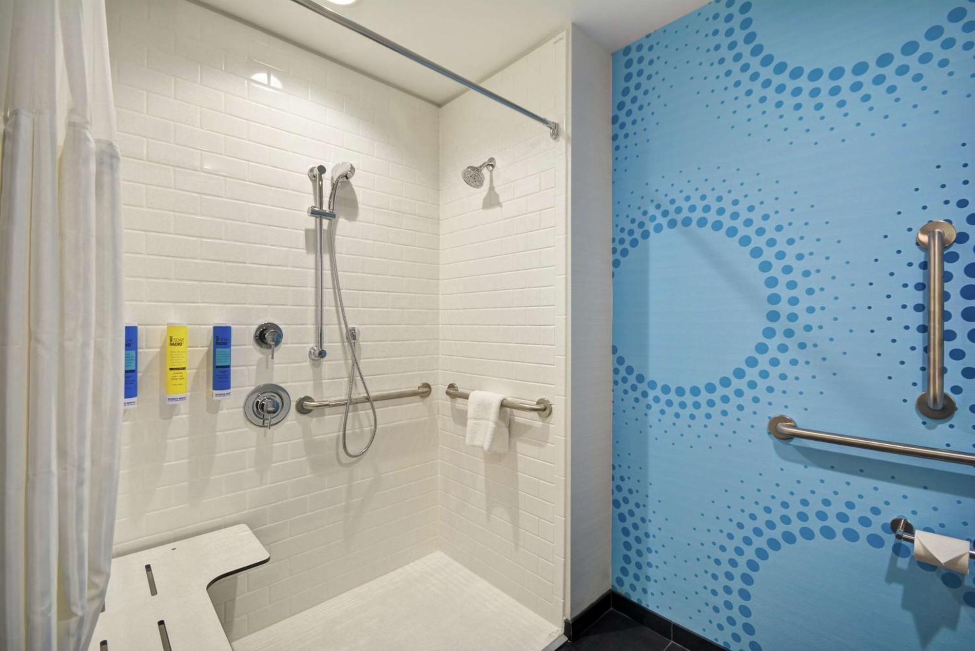 Tru By Hilton Chicopee Springfield Hotell Exteriör bild